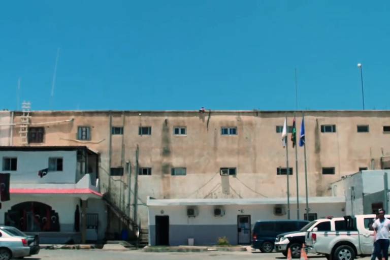 Centro de detenção Tariq al-Sikka, em Trípoli, na Líbia