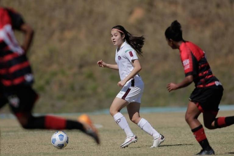 Menina de 8 anos luta para participar de campeonato de futebol no ES –  Change.org – CartaCapital