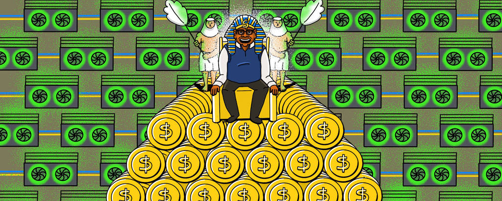 Ilustração mostra homem, com chap´ú de faraó, usando camisa e colete sentado em um trono dourado. AO lado dele, dois homens com trajes egípcios o abanam. Eles estão em cima de uma montanha de moedas douradas. Ao fundo, diversos rig que servem para minerar bitcoins. Abaixo à direita, um homem carrega uma moeda e coloca na pirâmide.