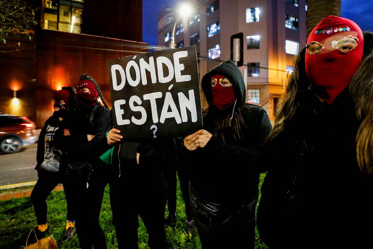 Chile tenta acelerar busca de bebês sequestrados e vendidos na ditadura