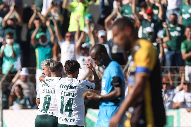 Palmeiras estreia no Campeonato Paulista olhando o Mundial