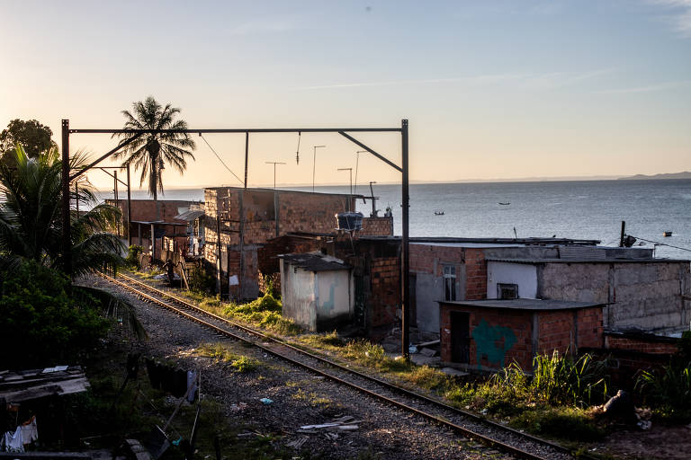 Trem desativado em Salvador