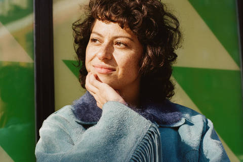 The actor Alia Shawkat in New York, Dec. 8, 2021. On this dark and demanding satire, whose final episodes arrive Friday on HBO Max, Shawkat learned that she was more than capable of holding her own. (Josefina Santos/The New York Times) ORG XMIT: XNYT138