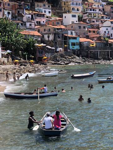 Praia da Gamboa de Baixo, ao lado do Museu de Arte Moderna da Bahia é novo point dos soteropolitanos