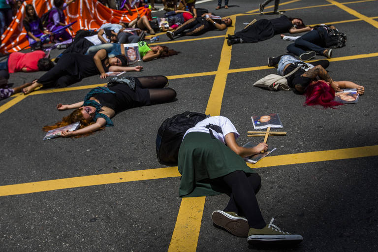 Mulheres em protesto em São Paulo contra a violência de gênero
