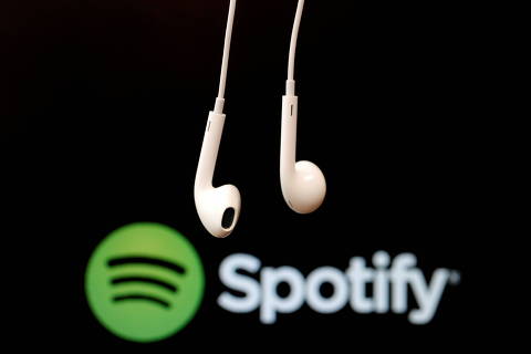 Spotify diz ter removido 20 mil episódios de podcasts com fake news sobre Covid