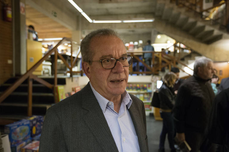 O senador José Aníbal