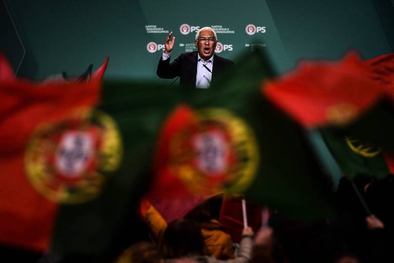O premiê de Portugal, António Costa, durante evento de campanha para eleições do Parlamento