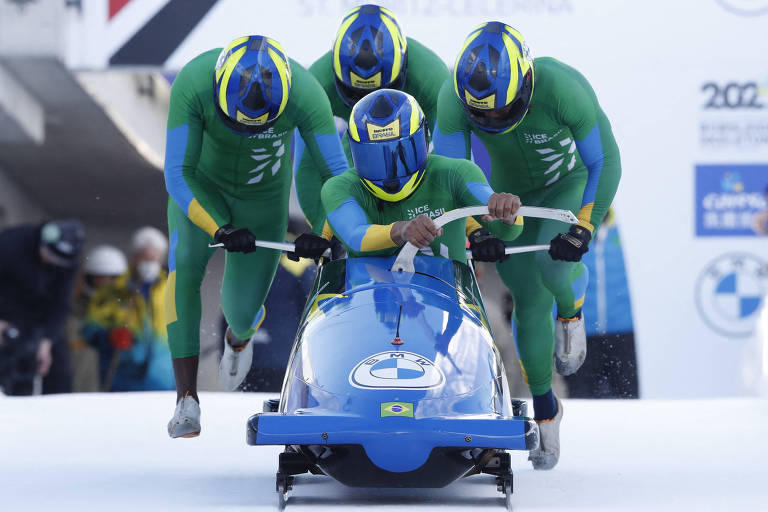 Equipe brasileira de bobsled, da qual Erick Vianna faz parte
