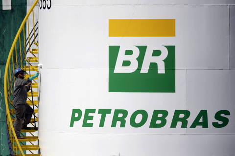 Governo troca de novo presidente da Petrobras