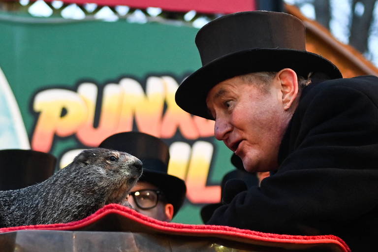 A marmota Phil prevê que frio vai continuar nos Estados Unidos