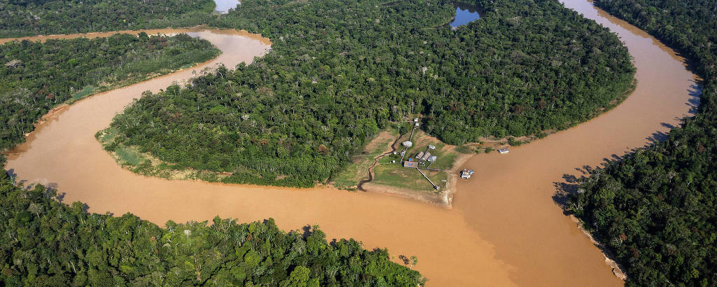 Imagem aérea de base da Funai no Vale do Javari, no Amazonas