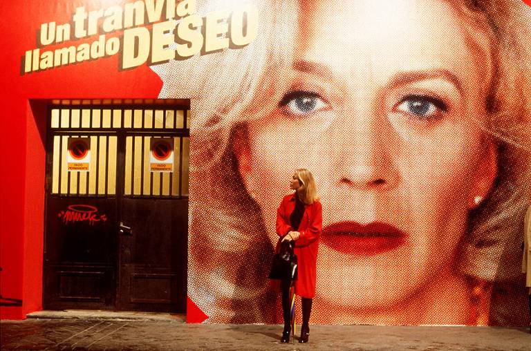Cena de 'Tudo sobre Minha Mãe', de Almodóvar, um de seus principais filmes e vencedor do Oscar de melhor filme estrangeiro