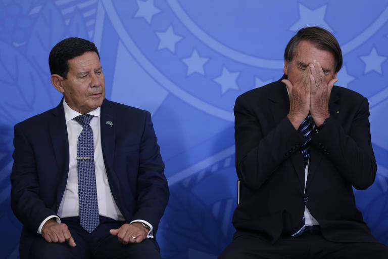 Bolsonaro escala vice Mourão para ir à posse de Gabriel Boric no Chile
