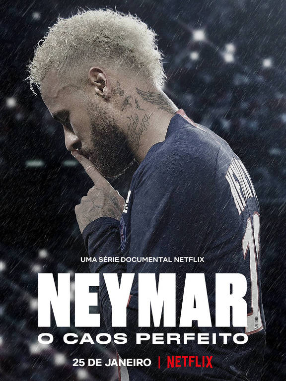 Neymar, de perfil, faz sinal de silêncio, com o dedo indicador na boca, em imagem que divulga o documentário 'Neymar: O Caos Perfeito', da Netflix 