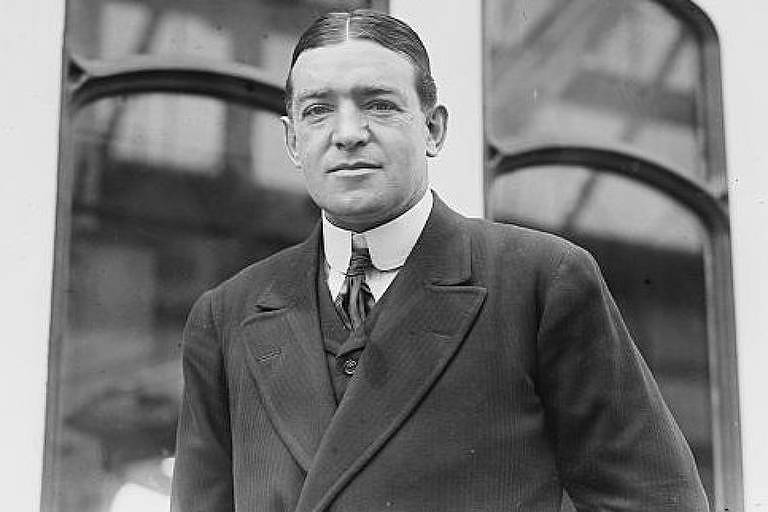 O explorador irlandês Ernest Shackleton, que liderou três expedições à Antártida no início do século 20