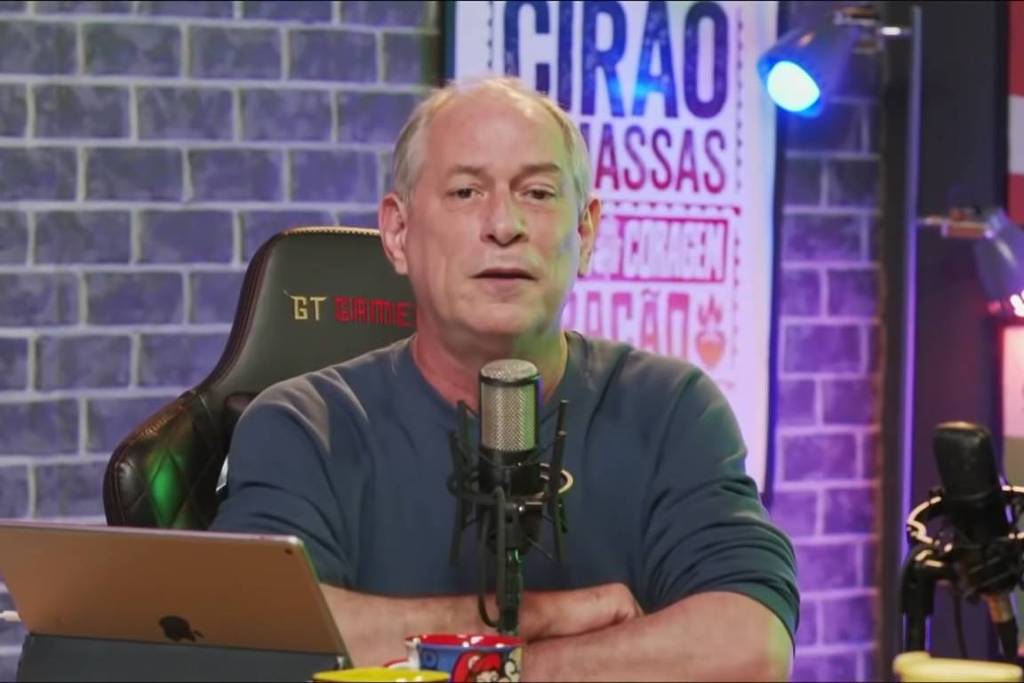 Ciro Gomes surfa na onda Casimiro e aposta em est tica gamer para