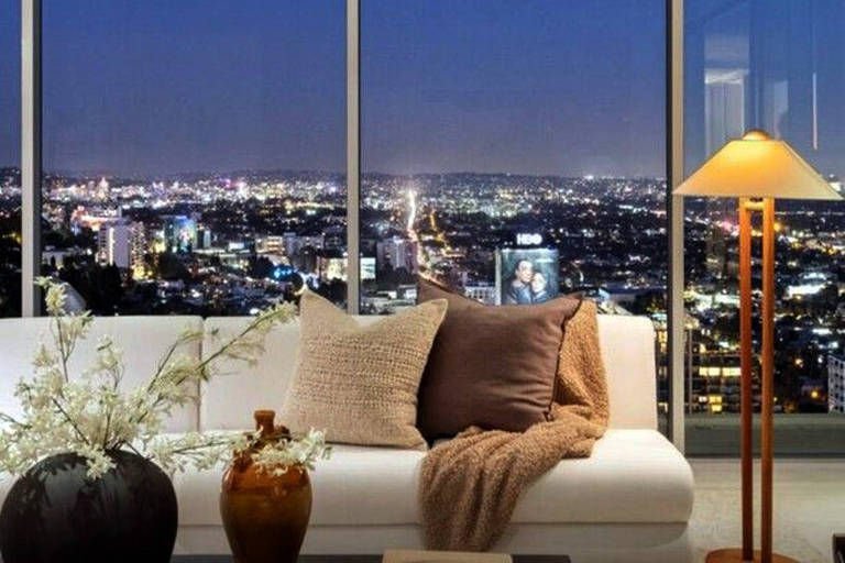 Sandra Bullock vende apartamento em Los Angeles