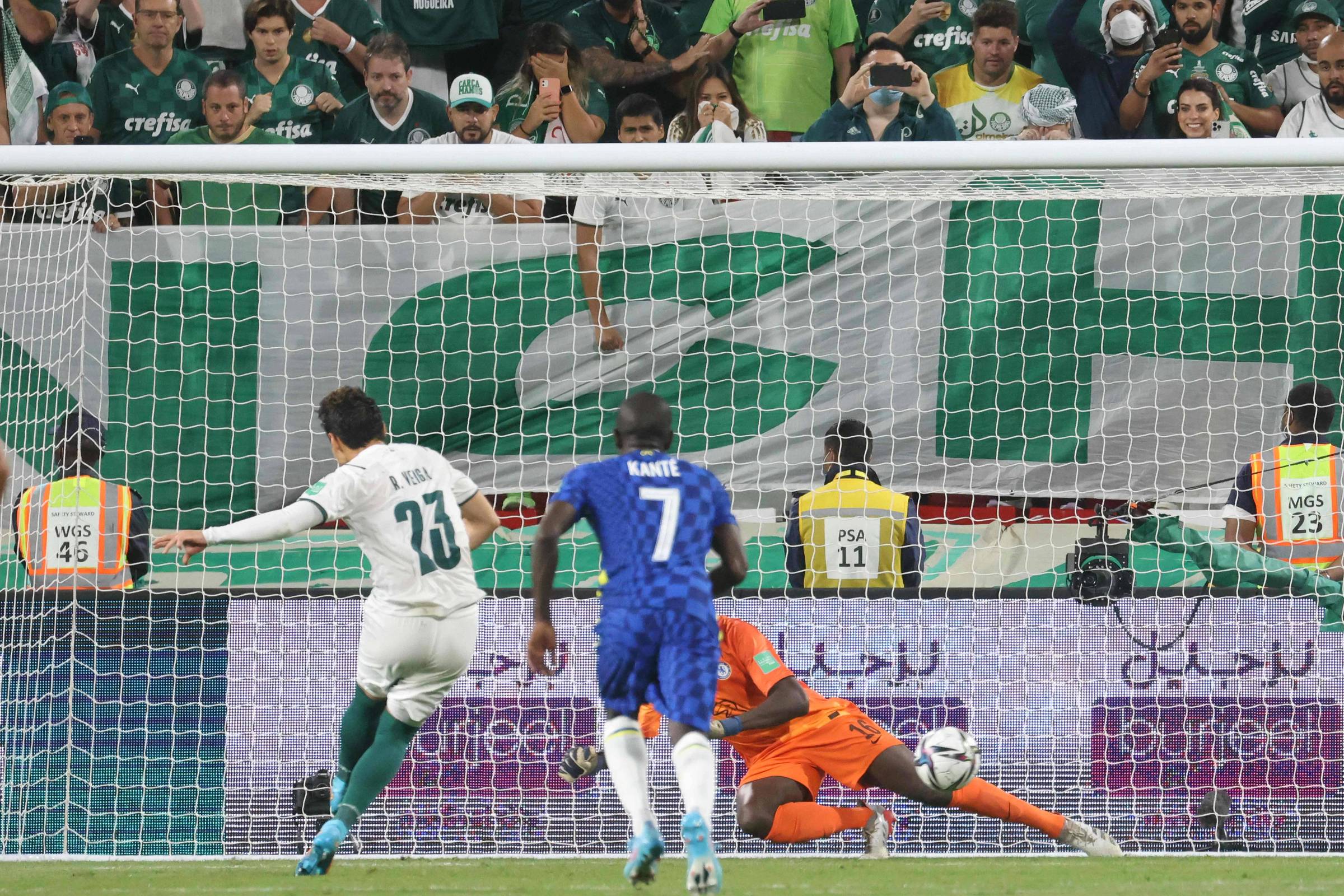 Band lidera audiência com Palmeiras na final do Mundial