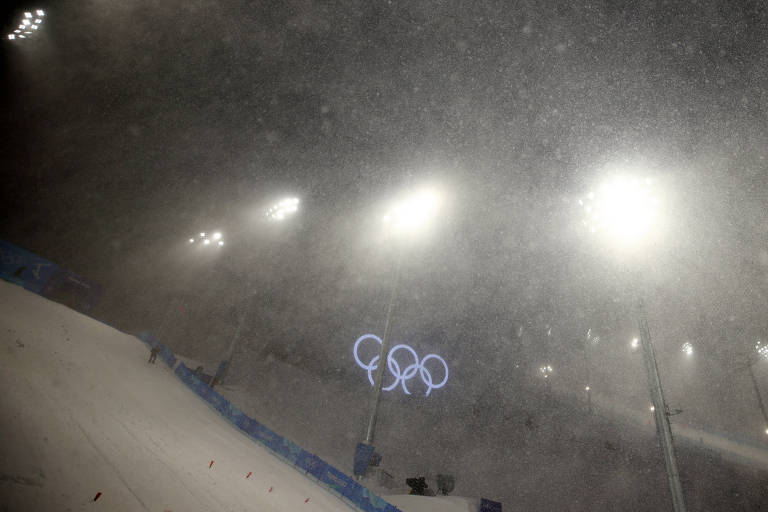 Local onde seria disputada a prova de esqui aerials feminino, em Zhangjiakou; prova foi adiada devido a nevasca