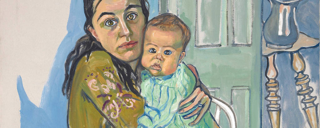 litogravura mostra mãe sentada em cadeira branca com bebê no colo, ambos aparentando estar assustados