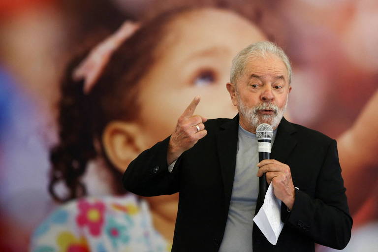 Lula defende mudanças na reforma trabalhista