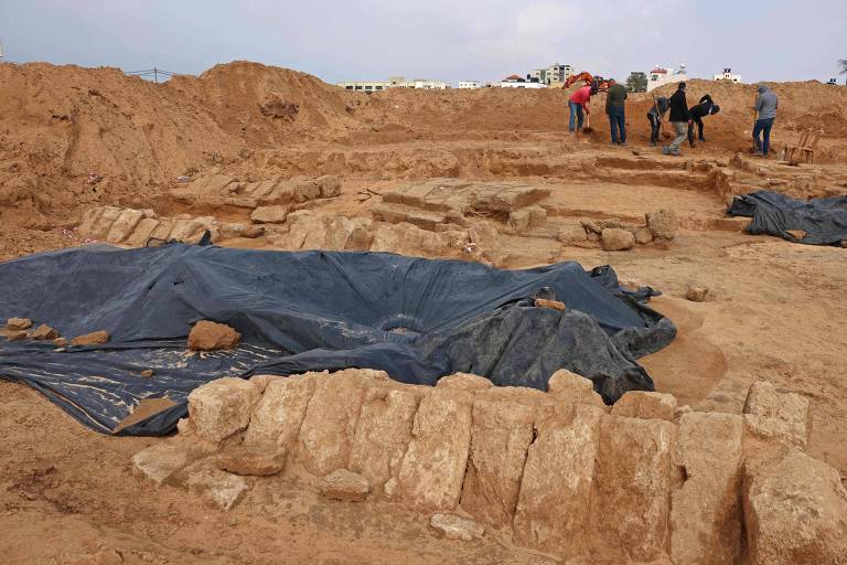 O cemitério romano encontrado por escavadores na Faixa de Gaza