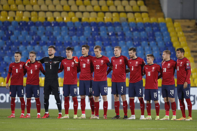 Seleção tcheca antes de enfrentar Belarus pelas Eliminatórias para a Copa do Mundo