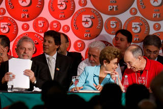 Lula e Dilma no congresso do PT em Salvador