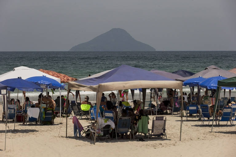 Banhistas comemoram ausência de caixas de som nas praias do litoral norte de São Paulo