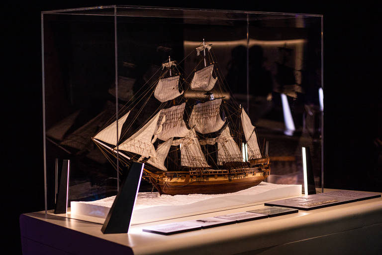 Réplica do navio HMS Beagle na exposição 'Darwin, o Original', que chega ao Sesc Interlagos, na zona sul de São Paulo