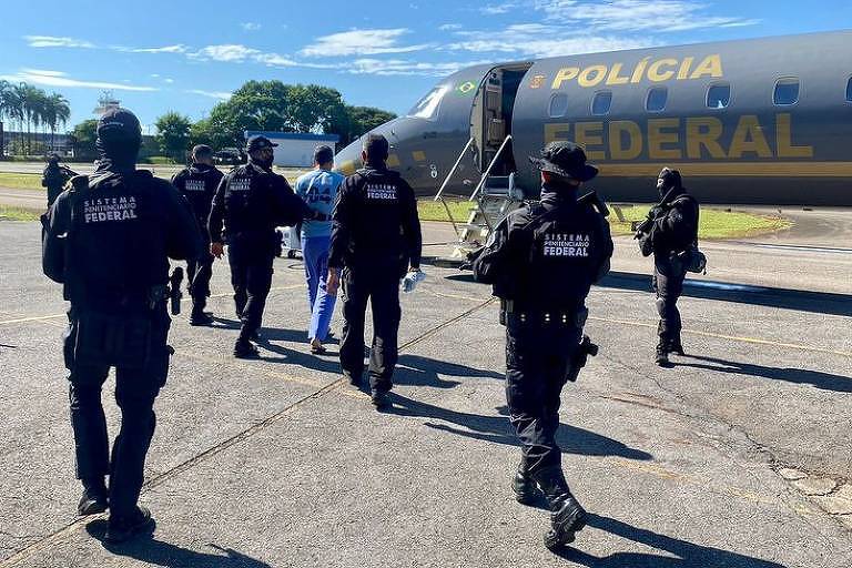 Líder do PCC, Marco Willians Herbas Camacho, o Marcola, é transferido de presídio federal de Brasília