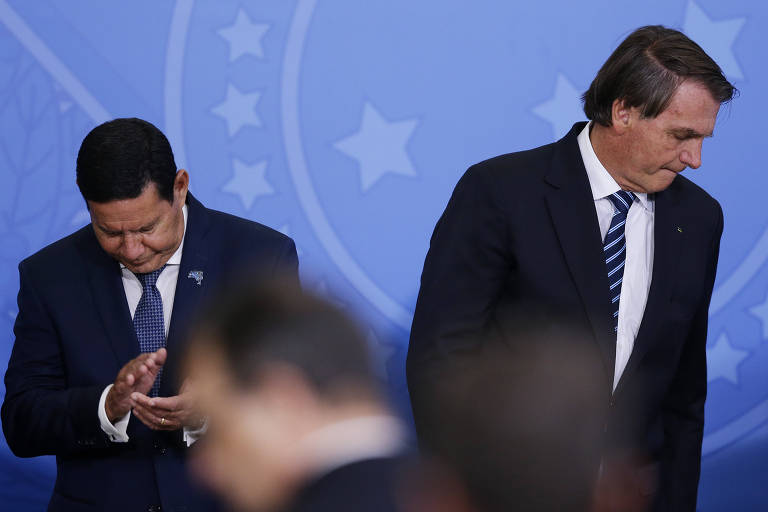 Bolsonaro ainda não falou com Mourão desde que o desautorizou em público sobre guerra