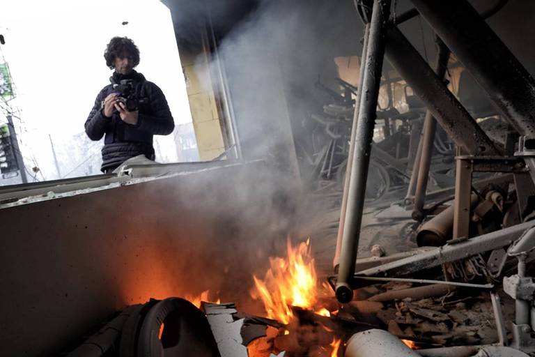 Itai Anghel, jornalista de Israel que está em Kiev, capital da Ucrânia, para cobrir a guerra
