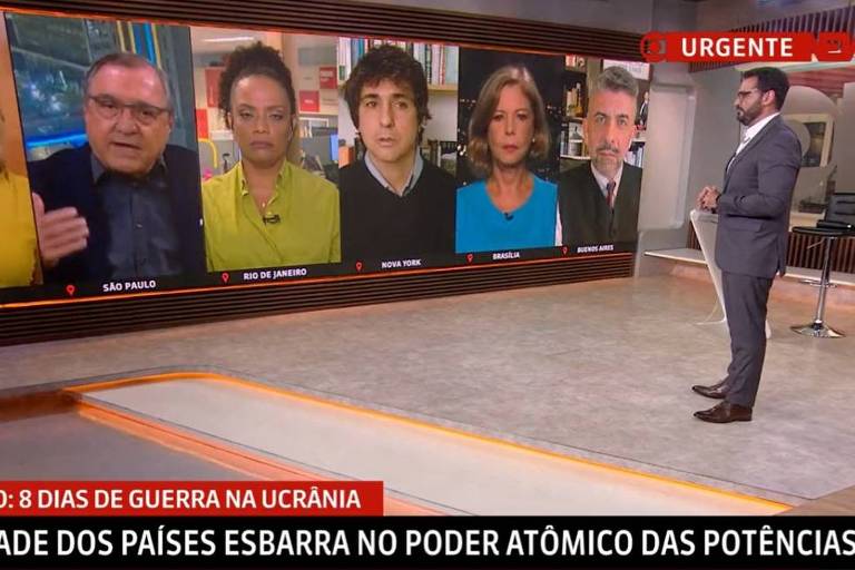 Comentaristas se estranham no ar durante telejornal da GloboNews