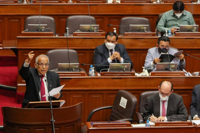 Congresso do Peru aprova 4º gabinete ministerial em 7 meses de governo