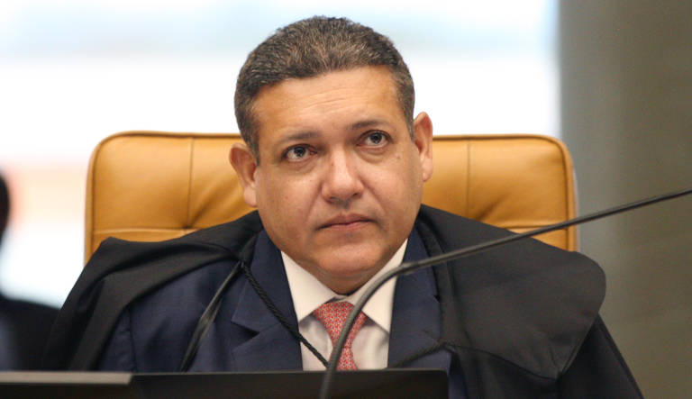 Ministro Nunes Marques faz pedido e interrompe julgamento no qual todos os ministros já haviam votado
