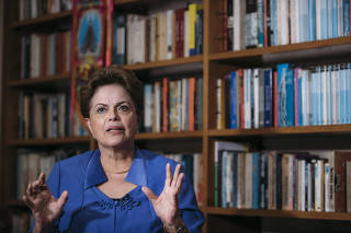 A ex-presidente Dilma Rousseff concede entrevista