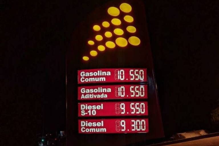 Gasolina passa de R$ 10 no interior do Acre