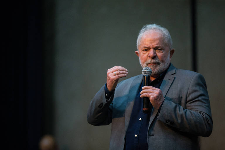 Lula marca encontro com sindicalistas para 13 de abril