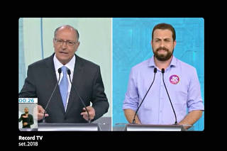 Geraldo Alckmin e Guilherme Boulos durante debate na TV Recordo na eleição presidencial de 2018