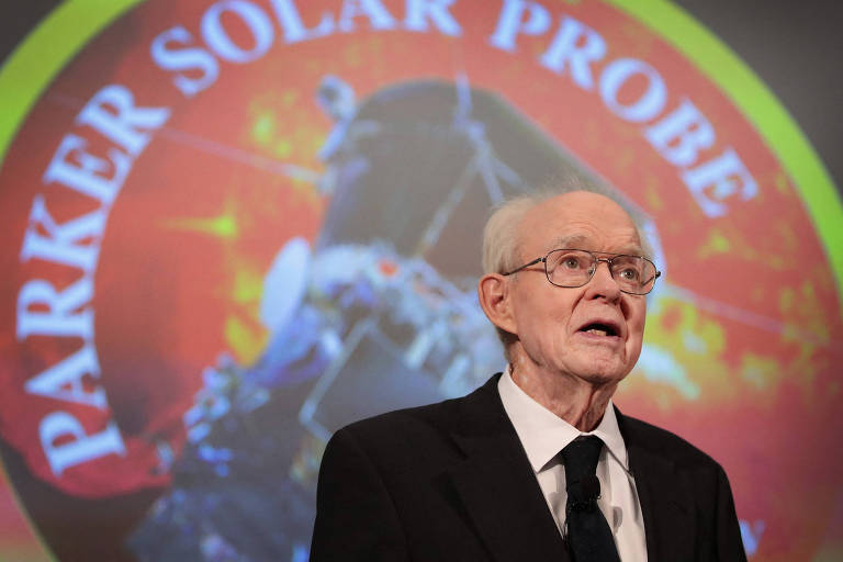 Eugene Parker, astrofísico que revolucionou estudo sobre Sol, morre aos 94 anos
