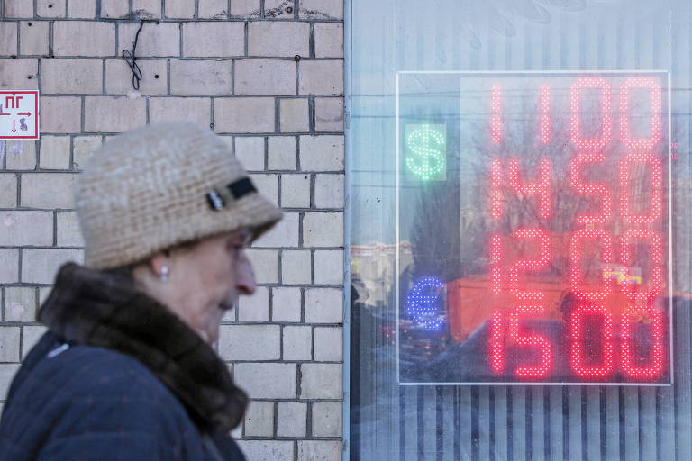 Petróleo dispara em sinal de pessimismo sobre guerra na Ucrânia