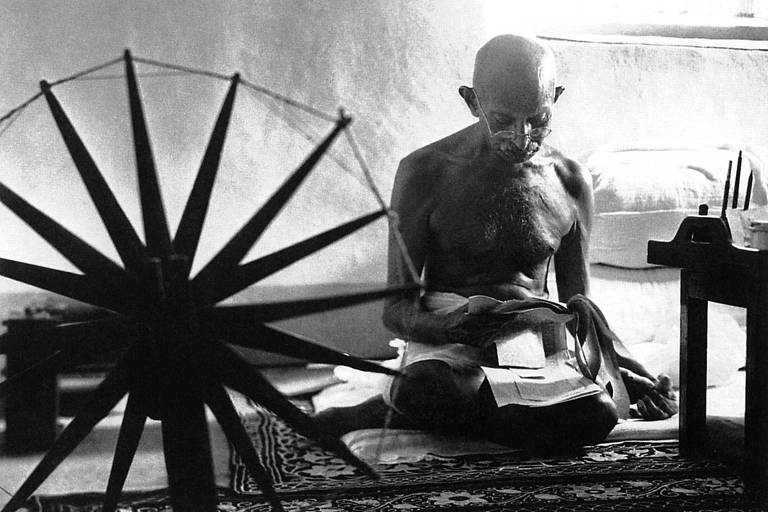 Conheça a trajetória de mahatma Gandhi