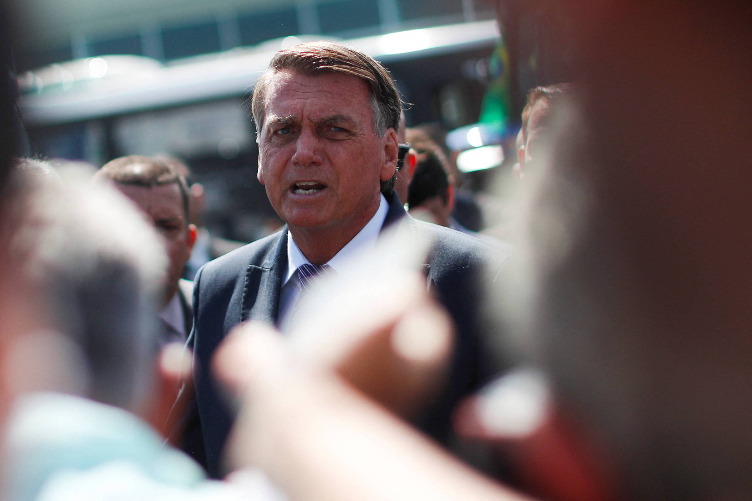 Ataques à imprensa avançam no Brasil, aponta relatório; Bolsonaro lidera em ofensas