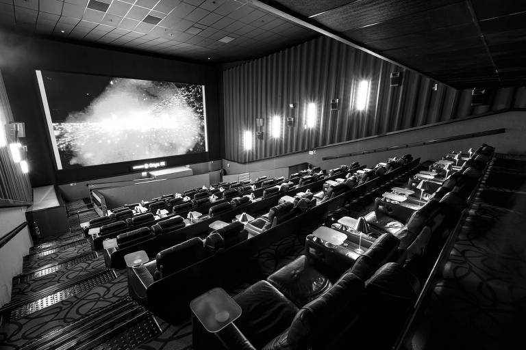 Cinema VIP que custa até R$ 180 vende ingresso a R$ 24,90 - 06/10