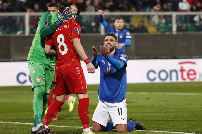 Berardi lamenta chance perdida em jogo da Itália