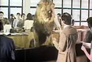 Com ants anos vcs descobriram que o ator do aslan (narnia) tb fez