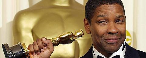 ORG XMIT: 081301_1.tif Cinema - Oscar, 2002: Denzel Washington, Oscar de melhor ator por seu papel em 