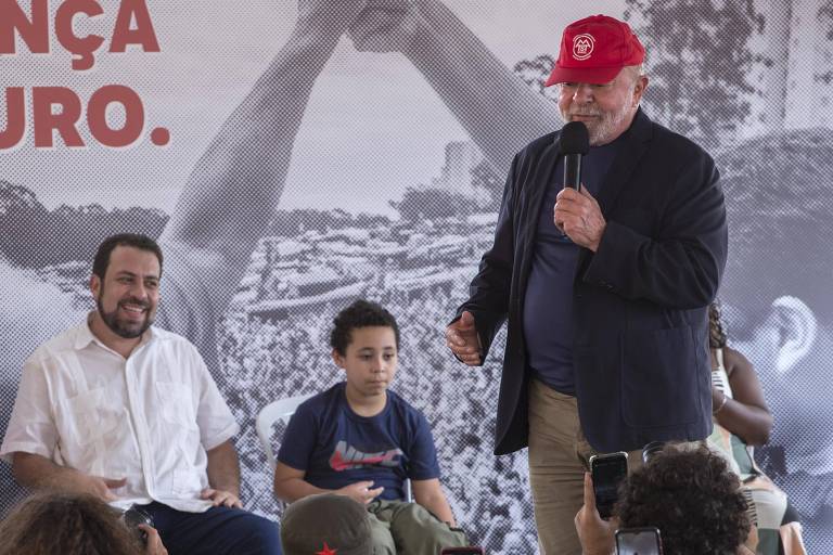 Lula lança Boulos candidato a prefeito de São Paulo em 2024